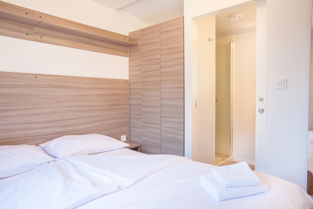 Mobile Homes Rapoca Нерезине Екстериор снимка